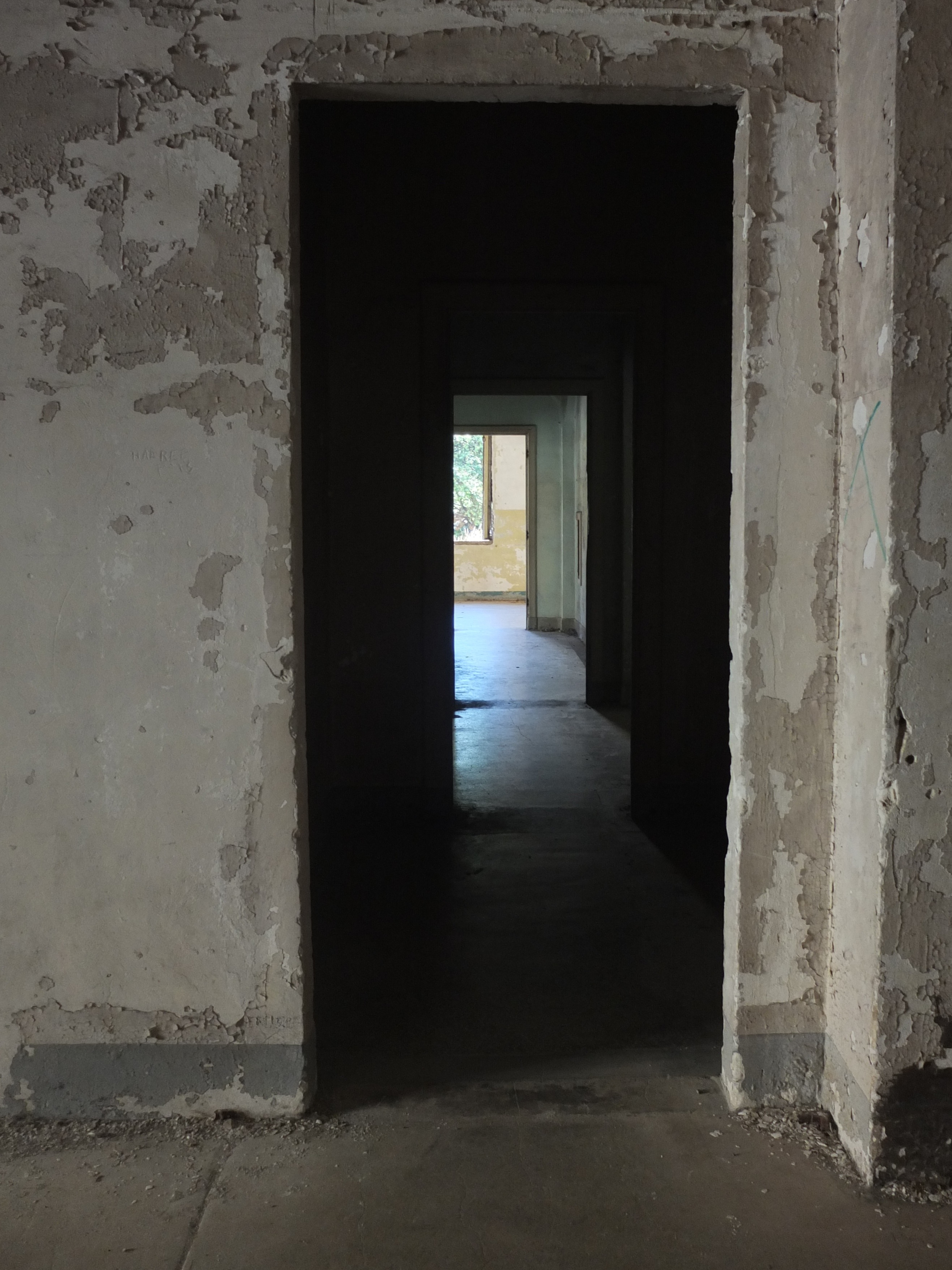 Angel Island - old building more doors
