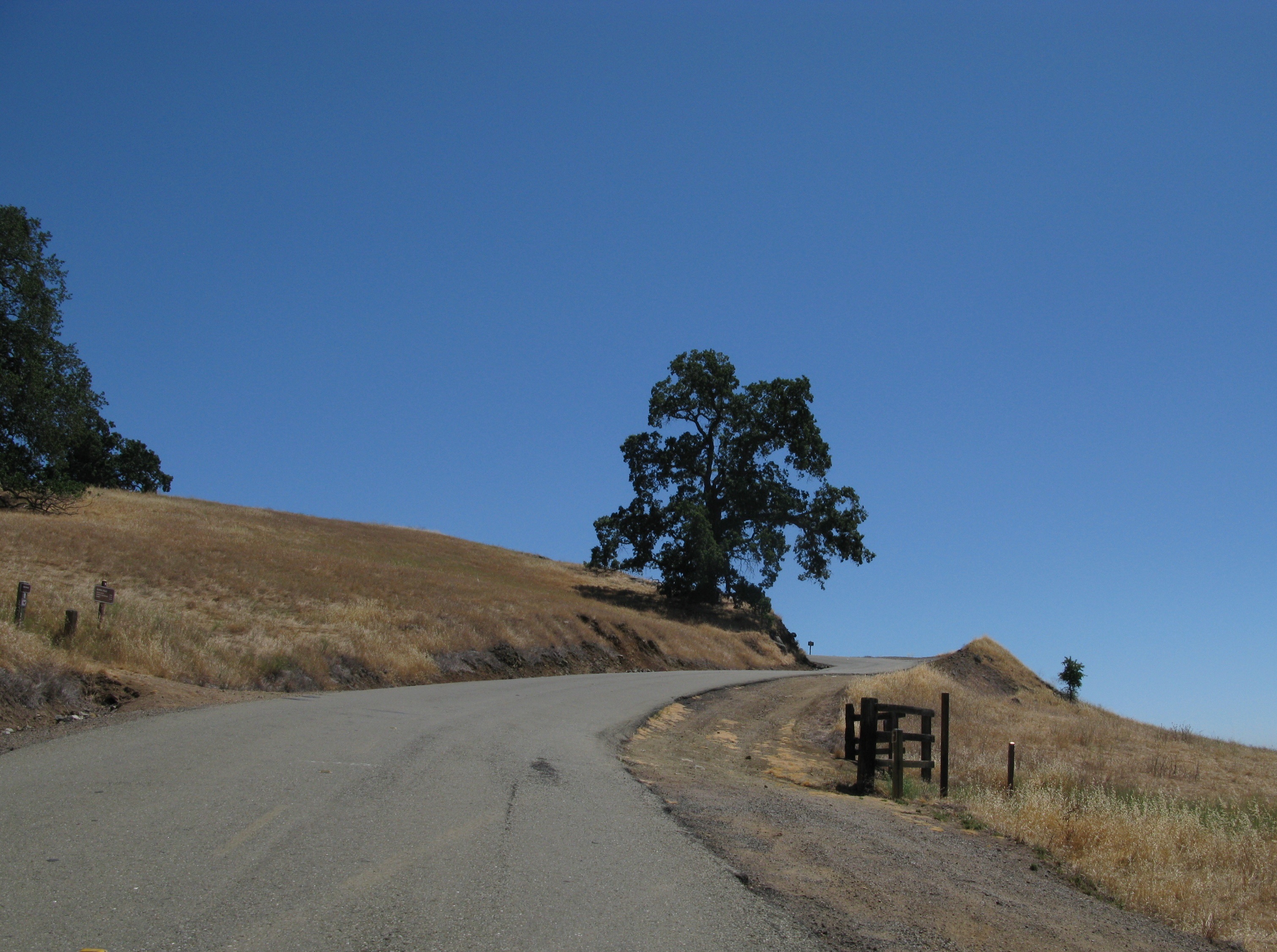 Diablo North Gate Road