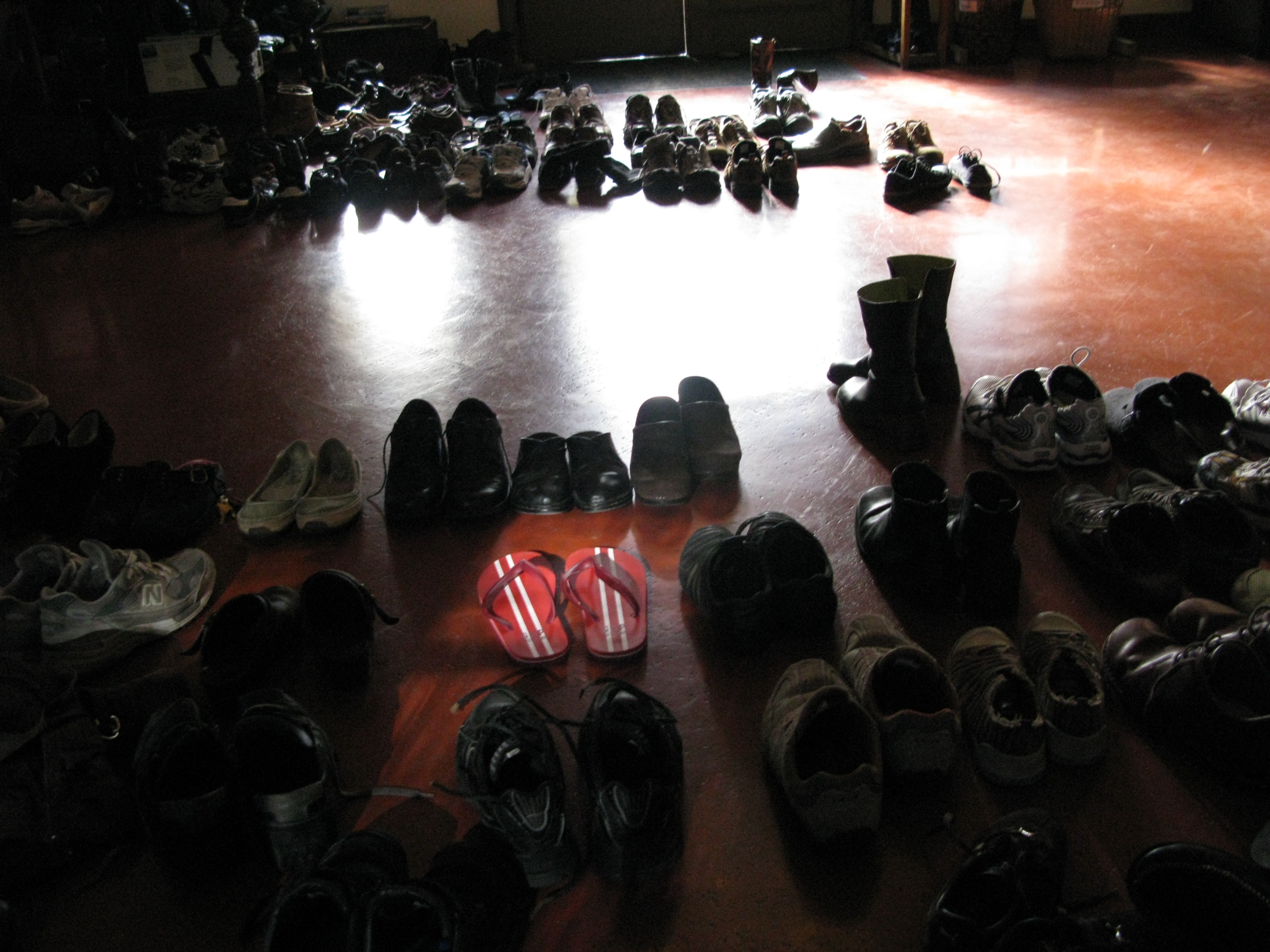 red-shoes-in-the-hall