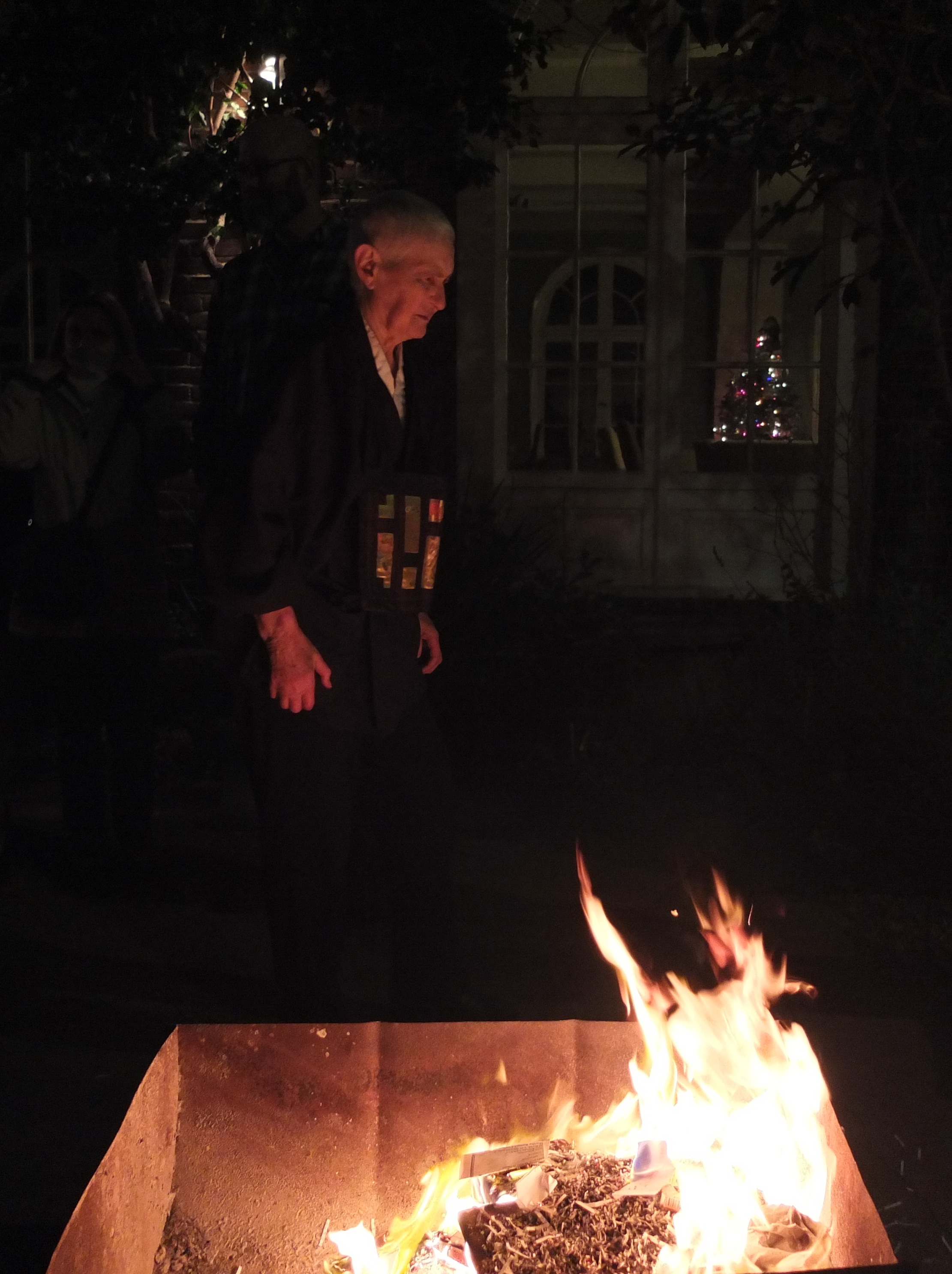 Fire ceremony Blanche.jpg