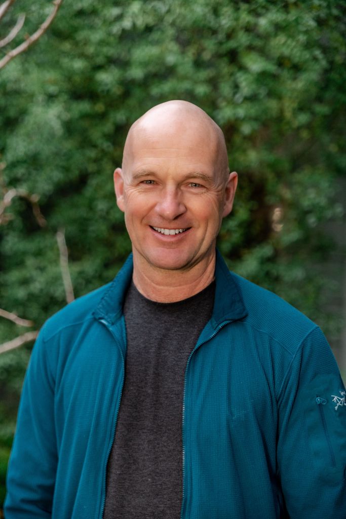 Headshot by ComePlum